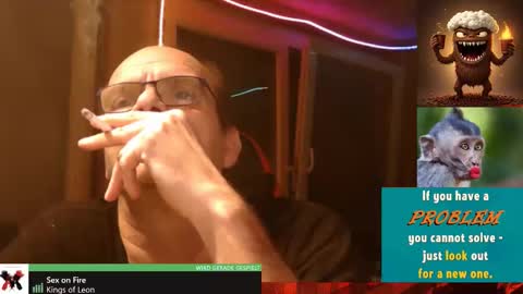 Snapshot of r_2d2_ chatting on 01/12/26, 08:03 dj mike online show from 01/12/26, 08:03