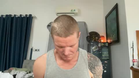 rabbit_eyes69 online show from 01/07/26, 04:48