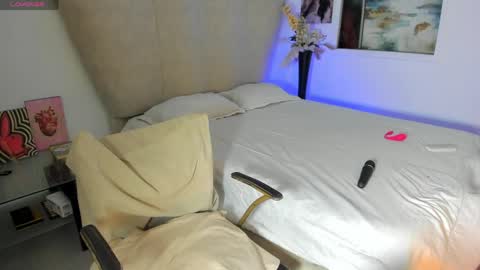 Snapshot of rachaeldeckard chatting on 04/28/26, 03:44 natalia - online show from 04/28/26, 03:44