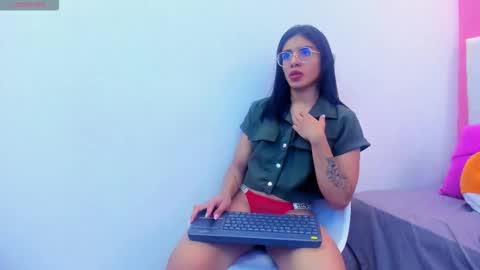 Rachel Donnelly online show from 09/12/25, 05:07