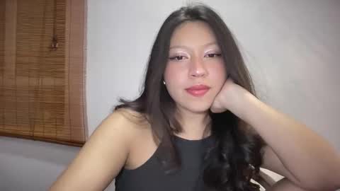 rachel james   online show from 11/05/25, 11:27