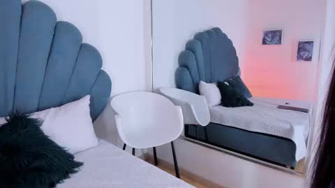 Rachel Ribeiro online show from 02/23/25, 03:18