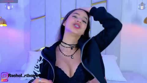 Rachel Ribeiro online show from 04/11/26, 12:09