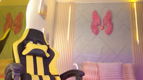 rachel_rivera99 online show from 10/21/25, 11:33