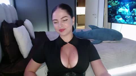 Call me Miss. online show from 07/20/26, 10:23