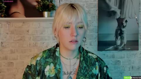 RachelCart online show from 02/17/25, 03:36