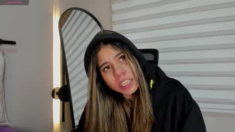 Rachell online show from 12/18/25, 04:18