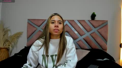 Rachell online show from 06/03/26, 04:48