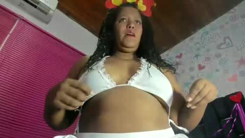 rachell_hot6 online show from 02/14/26, 05:53