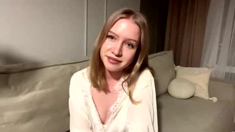 Alice online show from 11/22/25, 03:11