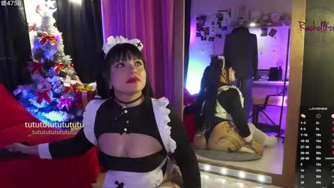 Snapshot of rachellkors_ chatting on 11/29/25, 08:50 rachellk online show from 11/29/25, 08:50