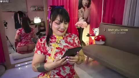 Snapshot of rachellkors_ chatting on 07/18/26, 11:14 rachellk online show from 07/18/26, 11:14