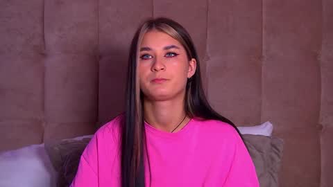 RachellSimpson online show from 02/03/25, 09:29