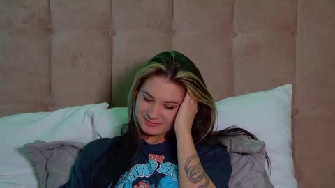 RachellSimpson online show from 03/09/25, 04:38