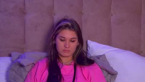 RachellSimpson online show from 03/12/25, 04:30