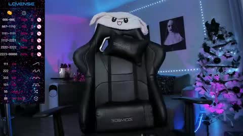  Miko Pleasee help me get 100 likes online show from 02/10/25, 01:44