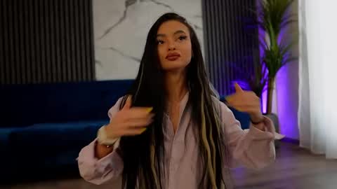 Ann online show from 04/21/26, 04:19