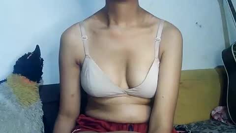 RachelShiny online show from 09/19/25, 06:52