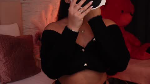 RachelSwaan online show from 12/17/24, 05:07