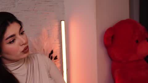 RachelSwaan online show from 01/28/25, 05:32