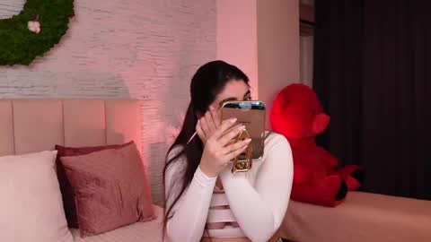 RachelSwaan online show from 02/22/25, 06:06