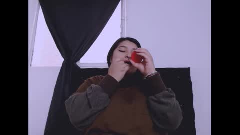 radiantgoddes online show from 09/17/25, 01:02