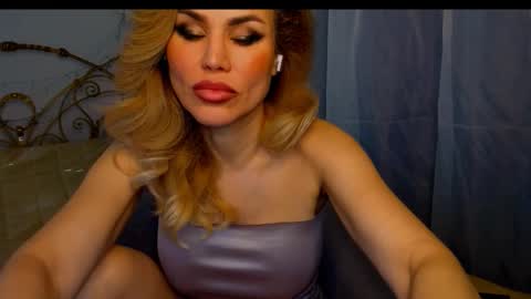 Radmila Star online show from 03/25/26, 02:12