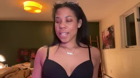 Snapshot of raewerks chatting on 01/18/25, 01:30 RaeWerks online show from 01/18/25, 01:30