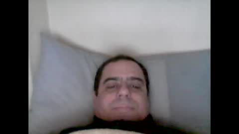 Snapshot of rafabit chatting on 01/19/25, 03:32 rafabit online show from 01/19/25, 03:32