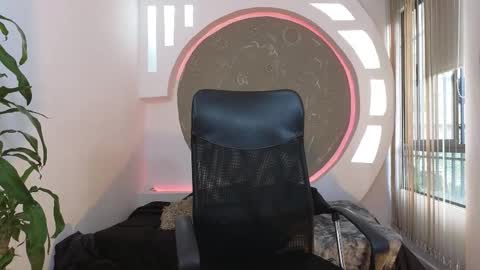 R A F A E L online show from 10/15/25, 09:59