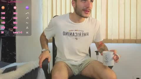 R A F A E L online show from 06/05/26, 09:09