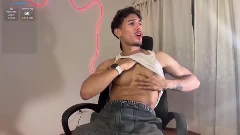 NEW IG  online show from 02/04/26, 01:44