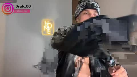 NEW IG  online show from 06/03/26, 04:04