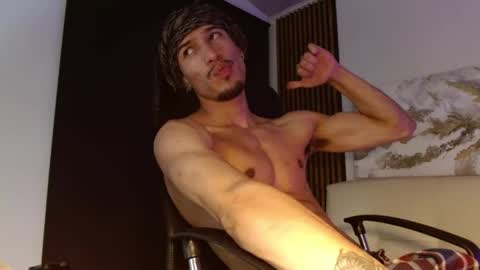 Snapshot of rafaelstone chatting on 02/09/25, 08:11 IG online show from 02/09/25, 08:11