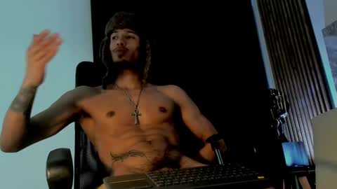 Snapshot of rafaelstone chatting on 02/27/25, 10:48 IG online show from 02/27/25, 10:48