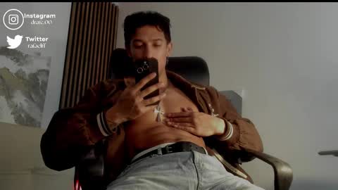 Snapshot of rafaelstone chatting on 09/27/25, 11:32 IG online show from 09/27/25, 11:32