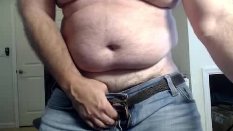 Snapshot of ragin_hardon001 chatting on 01/15/25, 03:18 Ray online show from 01/15/25, 03:18