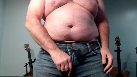 Snapshot of ragin_hardon001 chatting on 01/20/25, 02:25 Ray online show from 01/20/25, 02:25