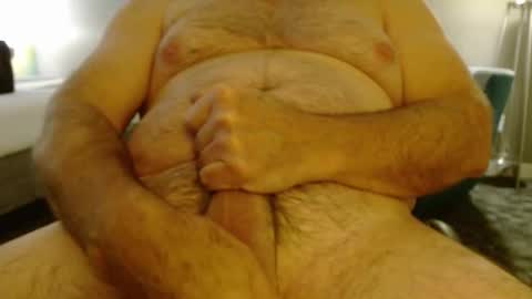 Snapshot of ragin_hardon001 chatting on 09/18/25, 01:24 Ray online show from 09/18/25, 01:24