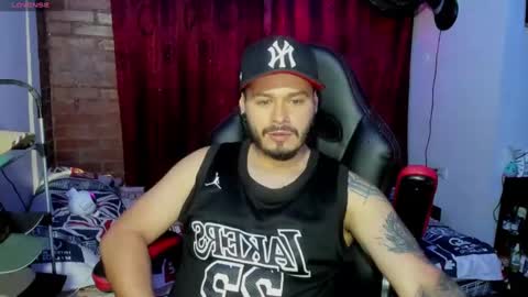 Snapshot of ragnar_lothbrok77 chatting on 02/18/25, 01:54 ragnar_lothbrok77 online show from 02/18/25, 01:54