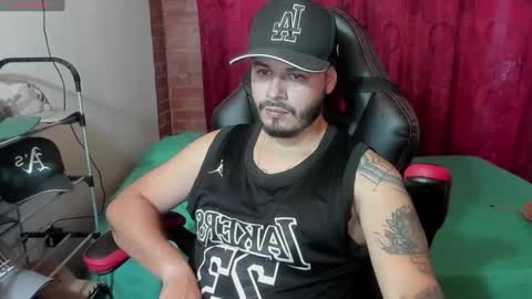 Snapshot of ragnar_lothbrok77 chatting on 03/04/25, 11:00 ragnar_lothbrok77 online show from 03/04/25, 11:00