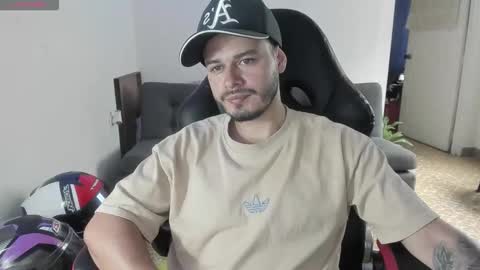 Snapshot of ragnar_lothbrok77 chatting on 09/13/25, 07:24 ragnar_lothbrok77 online show from 09/13/25, 07:24