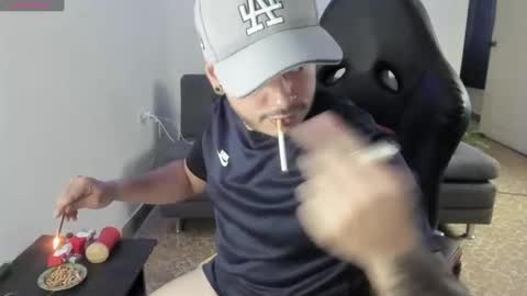 Snapshot of ragnar_lothbrok77 chatting on 10/03/25, 09:01 ragnar_lothbrok77 online show from 10/03/25, 09:01