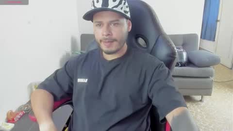 ragnar_lothbrok77 online show from 04/26/26, 06:16