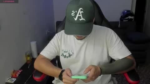 ragnar_lothbrok77 online show from 04/28/26, 03:22