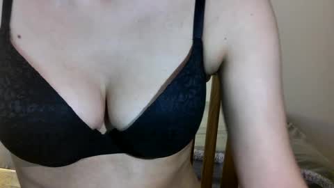 rahel_barbara online show from 02/03/25, 12:47