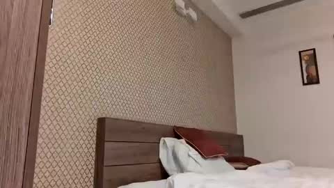 Rahul online show from 02/14/25, 04:37