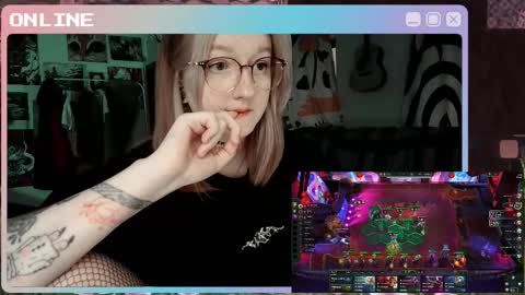 Kate online show from 10/29/25, 01:46