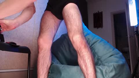 Snapshot of rainbow_farmer_james chatting on 12/20/24, 04:46 Rainbow James  online show from 12/20/24, 04:46