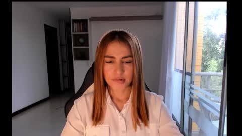 Jennyindependent model . online show from 09/14/25, 08:52